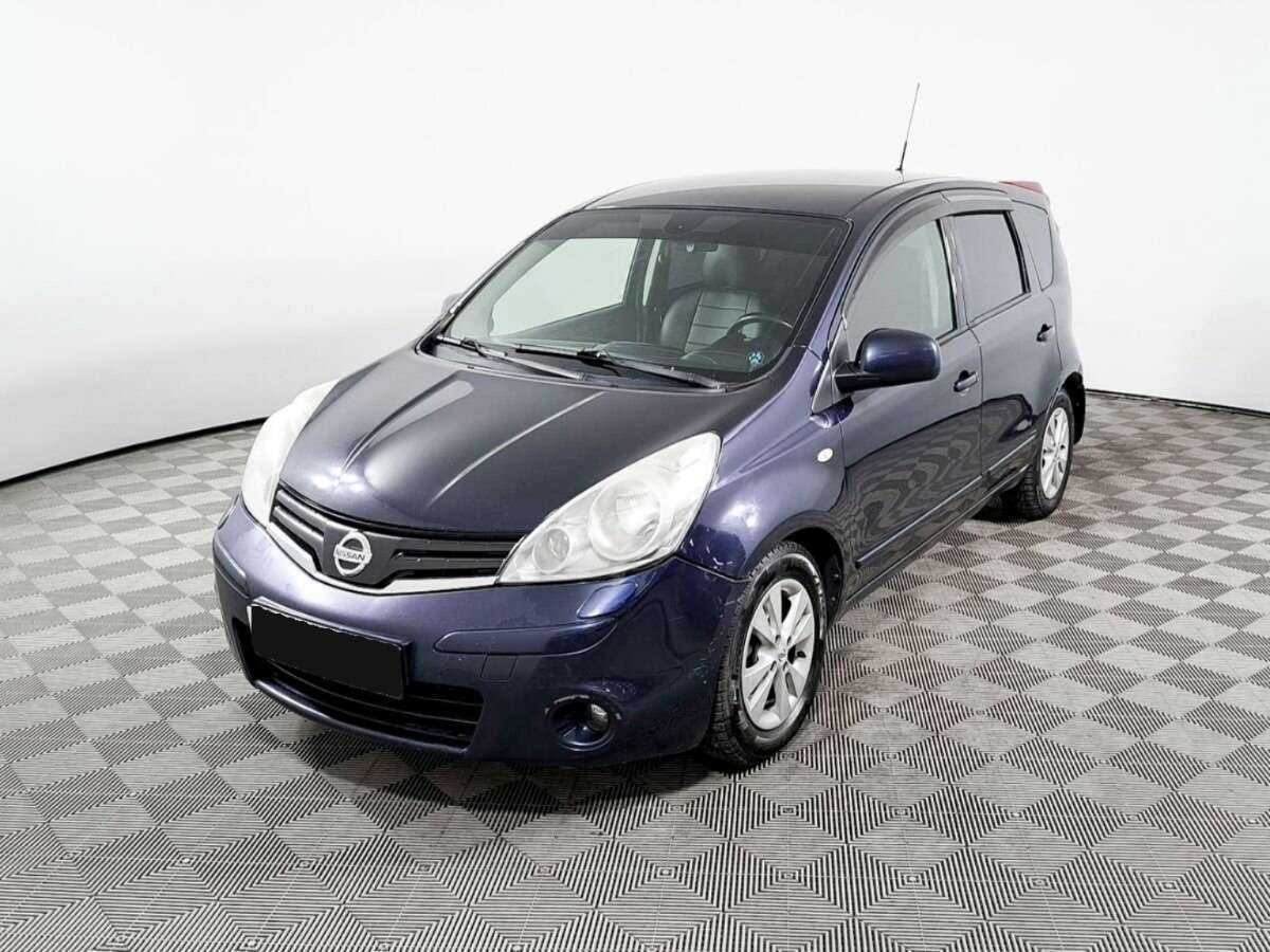 Купить Nissan Note, 2012, 137 580 км.. Посмотреть фото