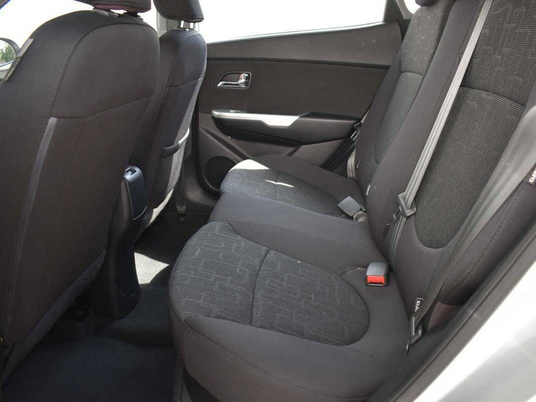 Купить Kia Rio, 2012, 135 149 км.. Фото: #7