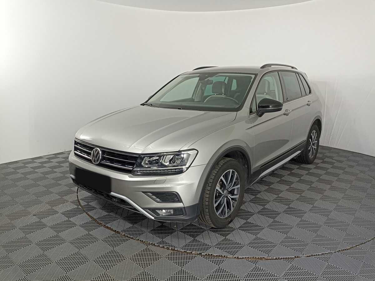 Купить Volkswagen Tiguan, 2019, 119 531 км.. Посмотреть фото