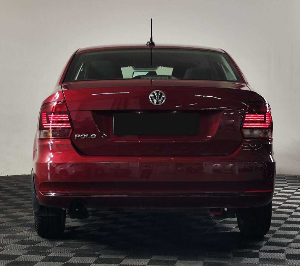 Купить Volkswagen Polo, 2018, 136 300 км.. Фото: #3