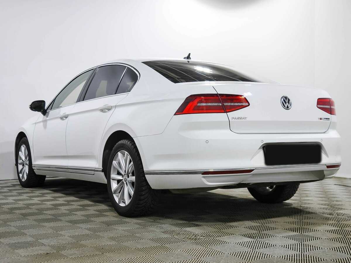 Купить Volkswagen Passat, 2016, 153 225 км.. Фото: #4