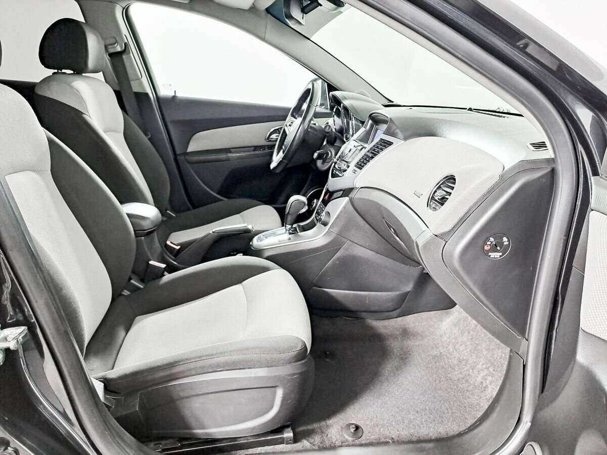 Купить Chevrolet Cruze, 2012, 189 363 км.. Фото: #8
