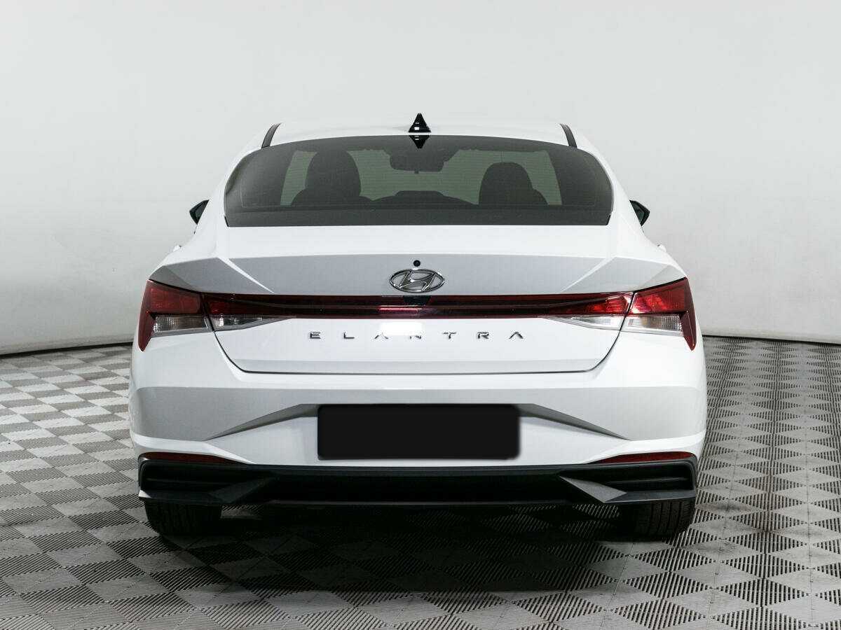 Купить Hyundai Elantra, 2021, 43 735 км.. Фото: #3