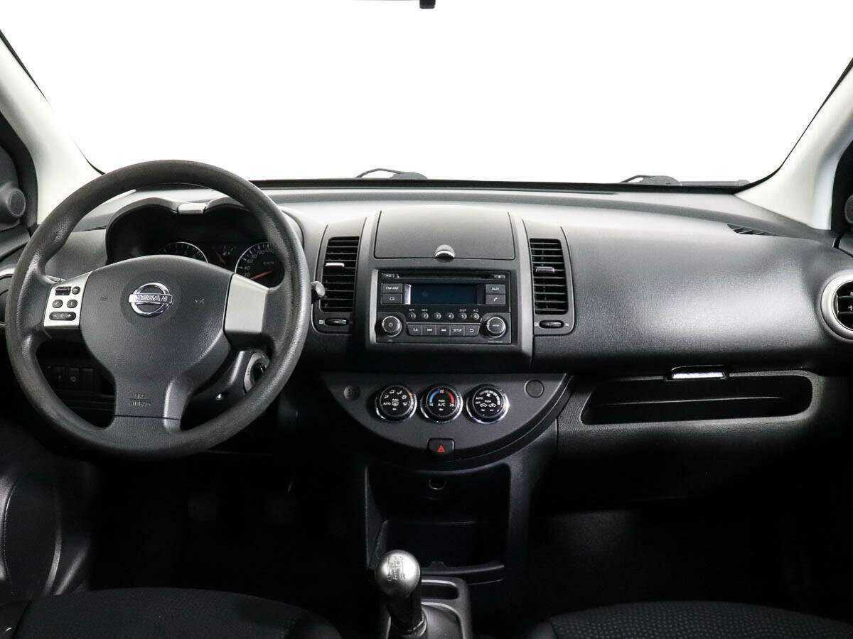 Купить Nissan Note, 2012, 119 665 км.. Фото: #10