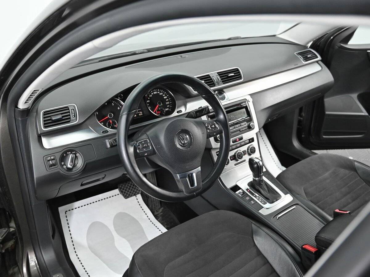 Купить Volkswagen Passat, 2012, 121 000 км.. Фото: #7