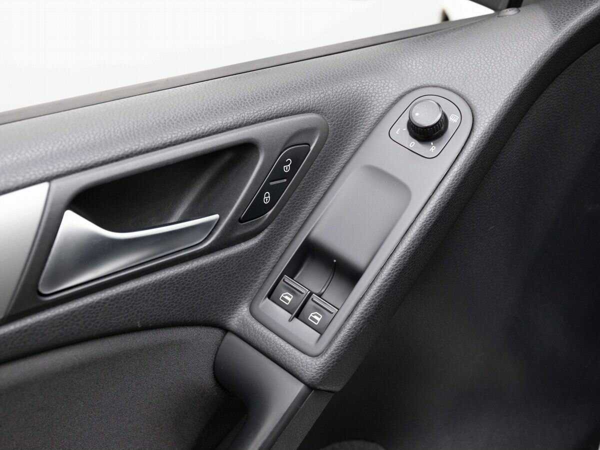 Купить Volkswagen Golf, 2012, 227 000 км.. Фото: #19