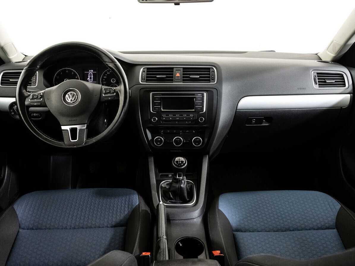 Купить Volkswagen Jetta, 2013, 91 375 км.. Фото: #7