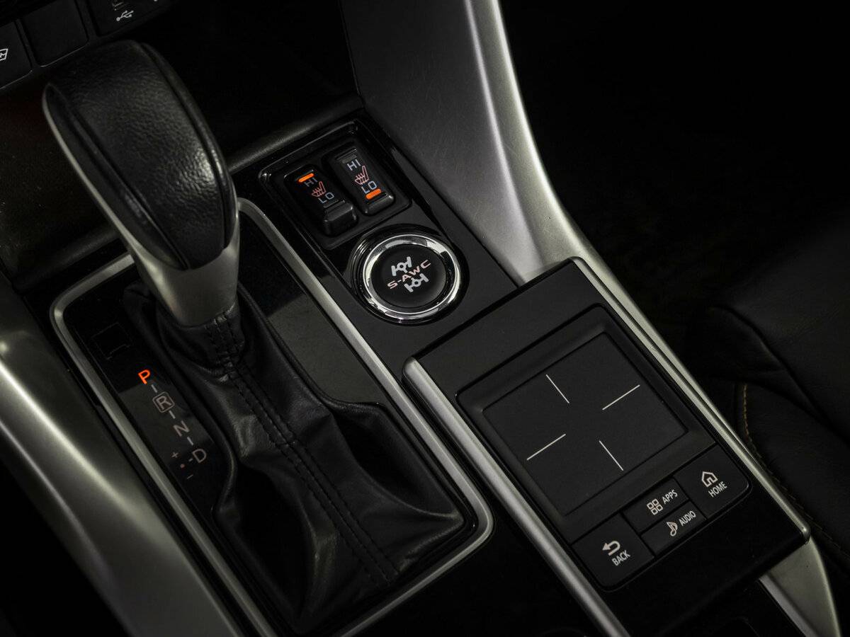 Купить Mitsubishi Eclipse Cross, 2018, 104 345 км.. Фото: #13