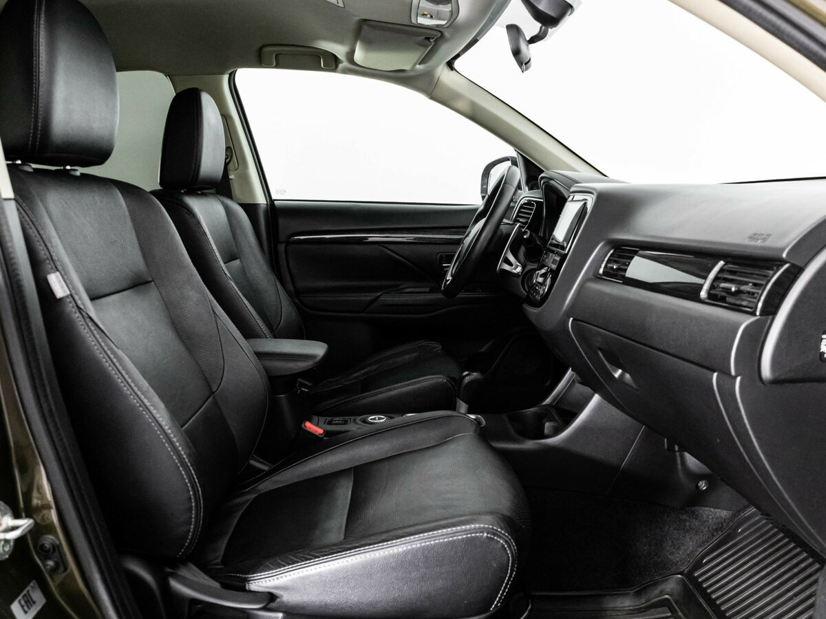 Купить Mitsubishi Outlander, 2015, 245 490 км.. Фото: #14