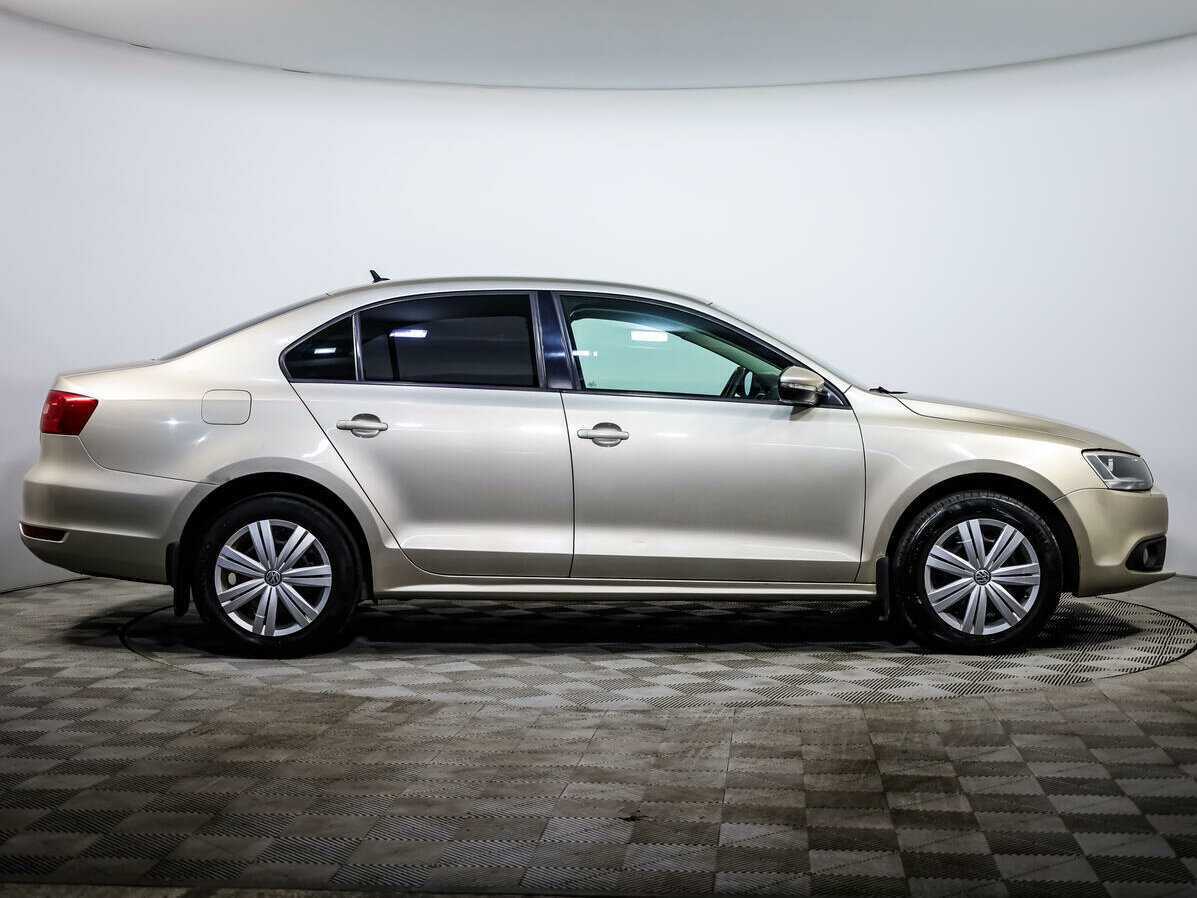 Купить Volkswagen Jetta, 2012, 182 859 км.. Фото: #2