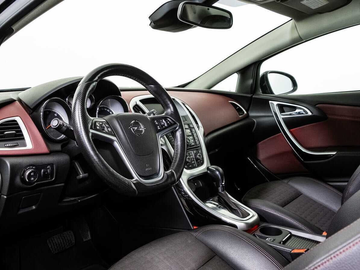 Купить Opel Astra, 2013, 123 755 км.. Фото: #10