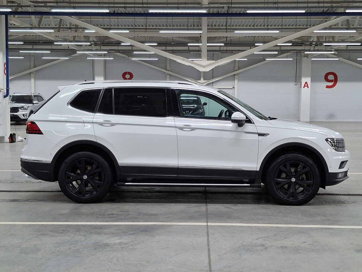 Купить Volkswagen Tiguan, 2018, 138 001 км.. Фото: #3