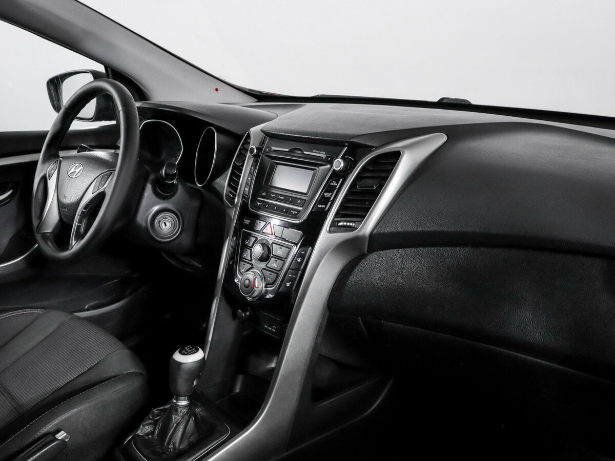 Купить Hyundai i30, 2012, 308 036 км.. Фото: #6