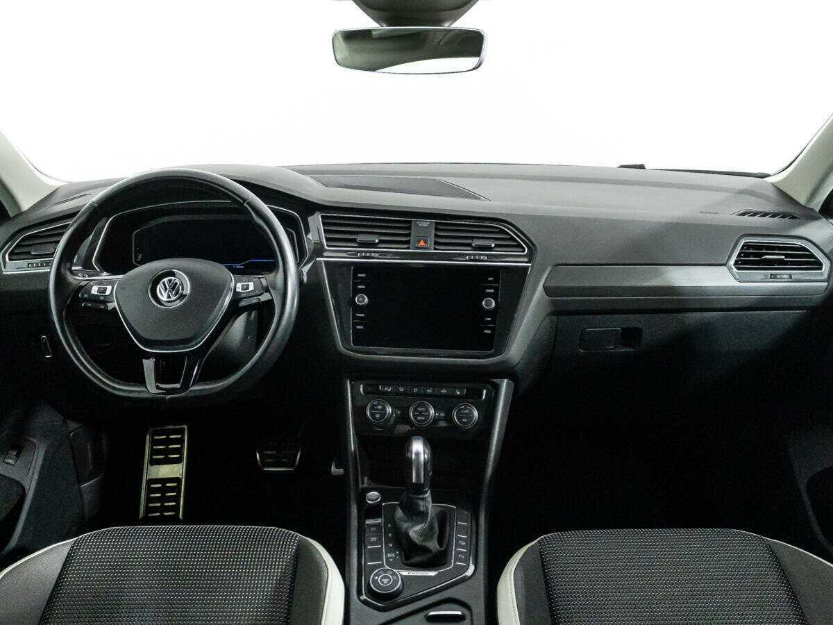 Купить Volkswagen Tiguan, 2020, 71 200 км.. Фото: #12