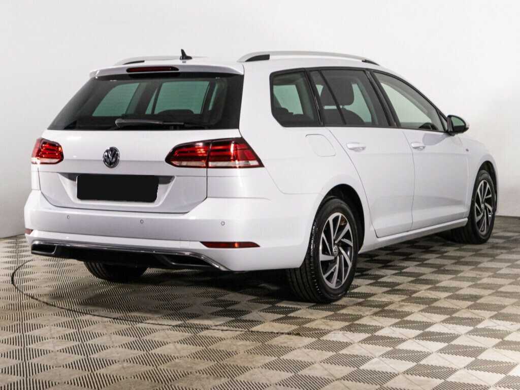 Купить Volkswagen Golf, 2018, 141 712 км.. Фото: #4