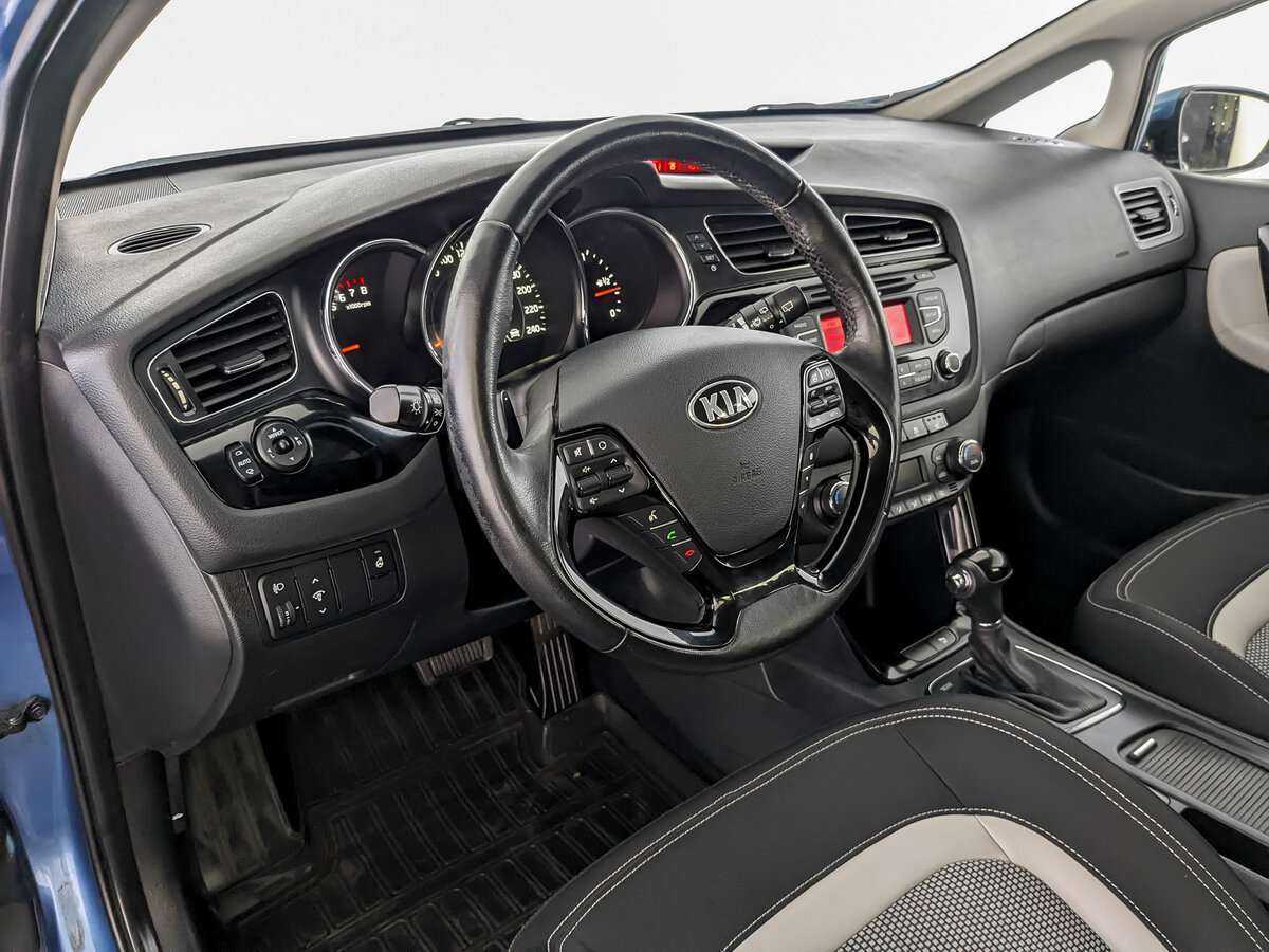 Купить Kia Ceed, 2012, 138 458 км.. Фото: #13