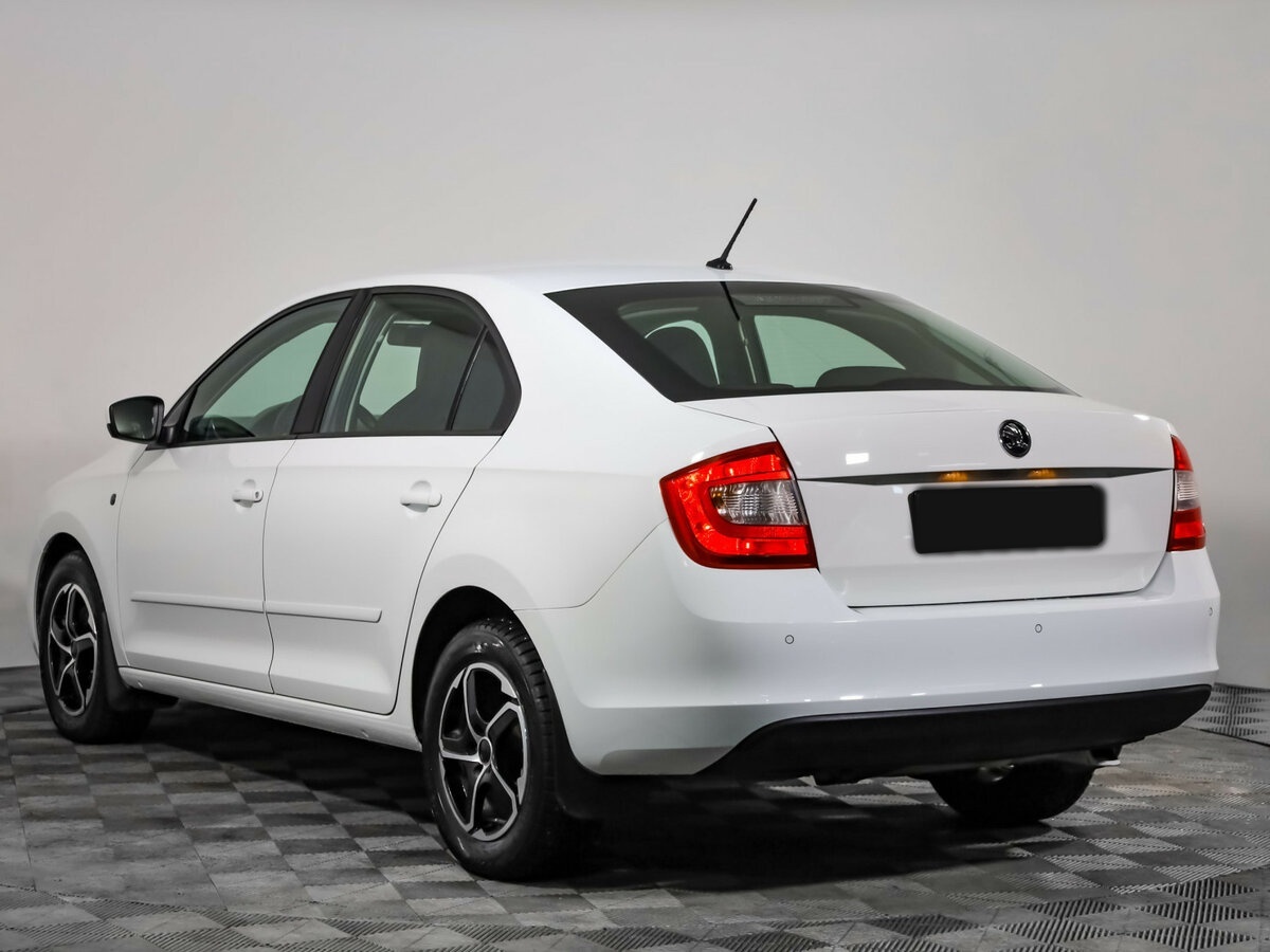Купить Skoda Rapid, 2015, 56 253 км.. Фото: #5