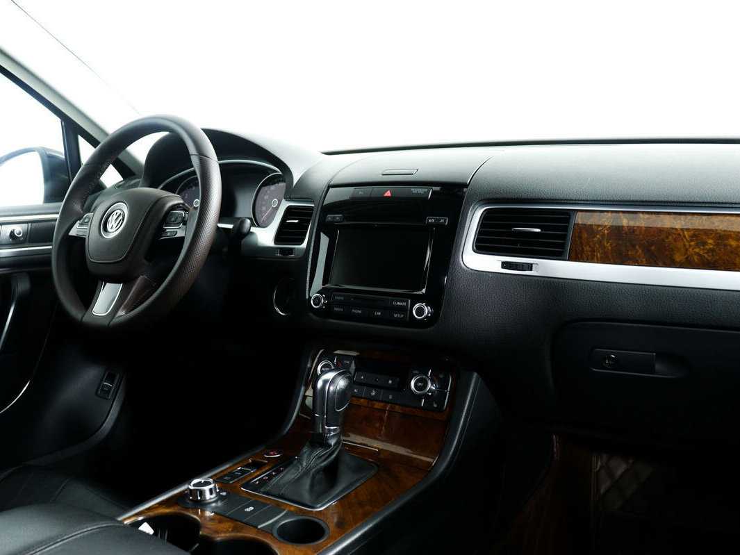 Купить Volkswagen Touareg, 2012, 168 392 км.. Фото: #8