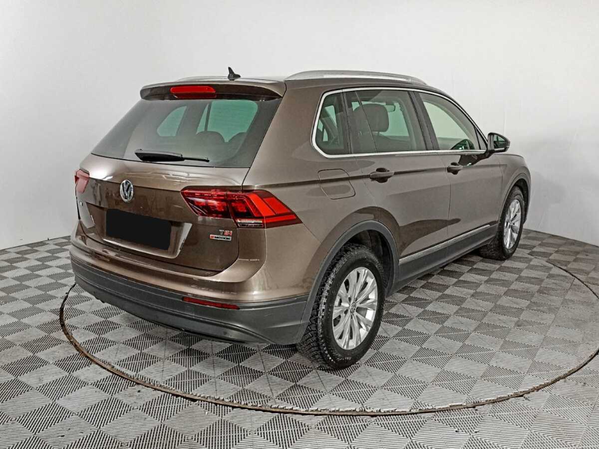 Купить Volkswagen Tiguan, 2017, 75 314 км.. Фото: #4