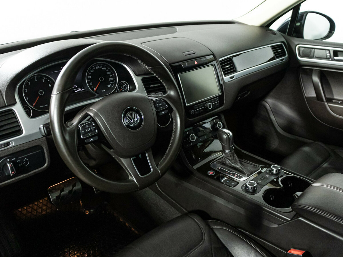 Купить Volkswagen Touareg, 2014, 79 907 км.. Фото: #8