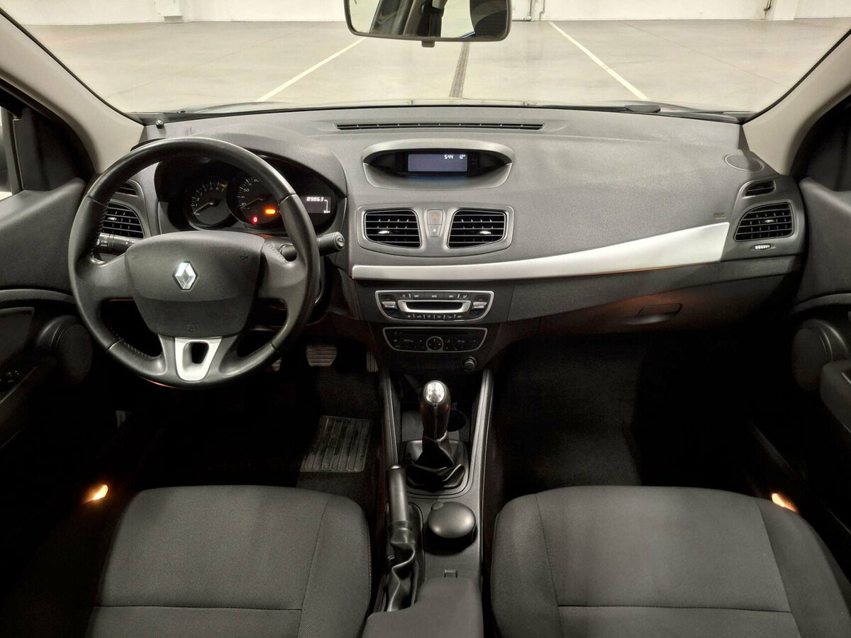 Купить Renault Fluence, 2012, 89 845 км.. Фото: #13