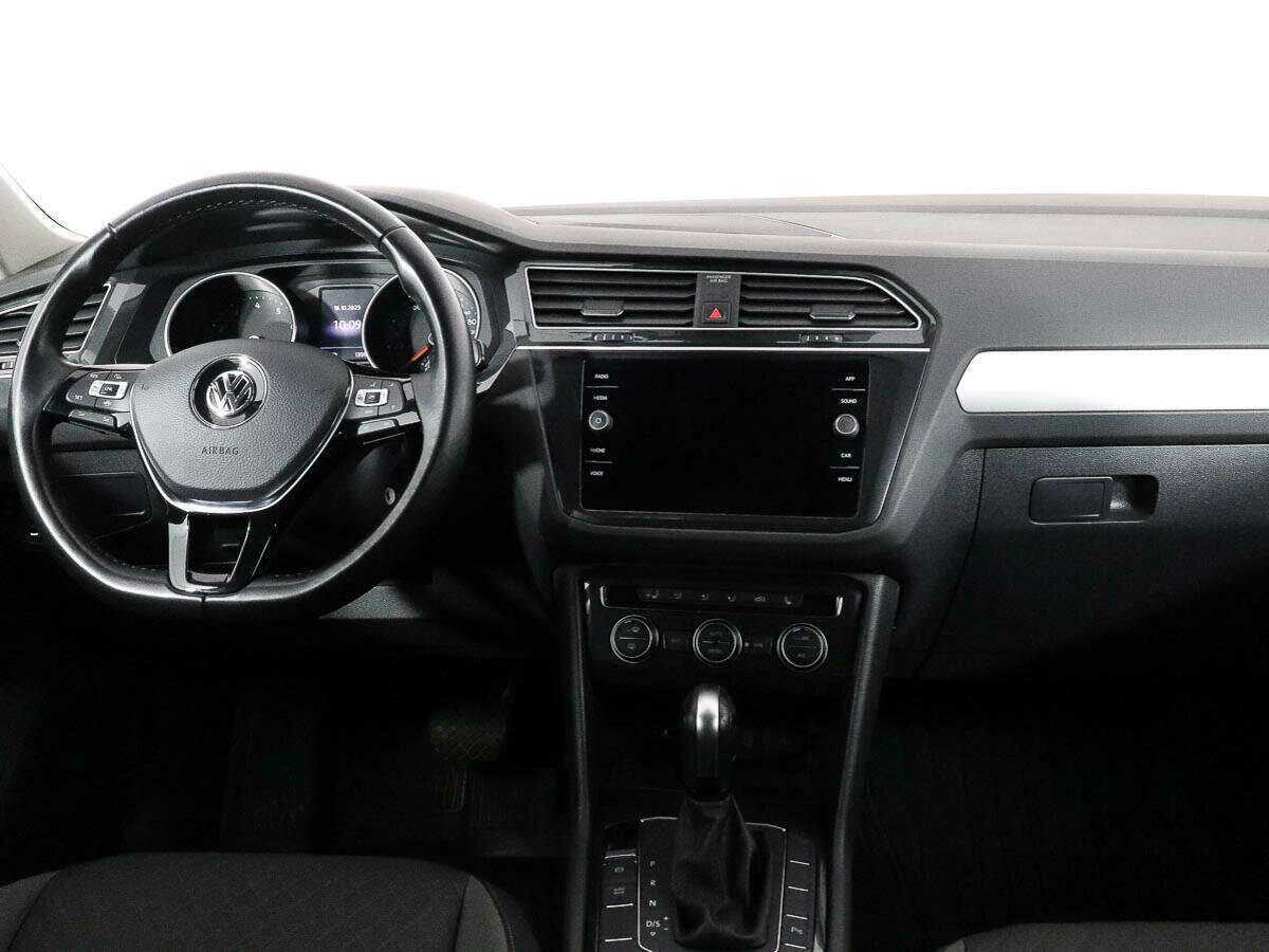 Купить Volkswagen Tiguan, 2020, 63 380 км.. Фото: #6