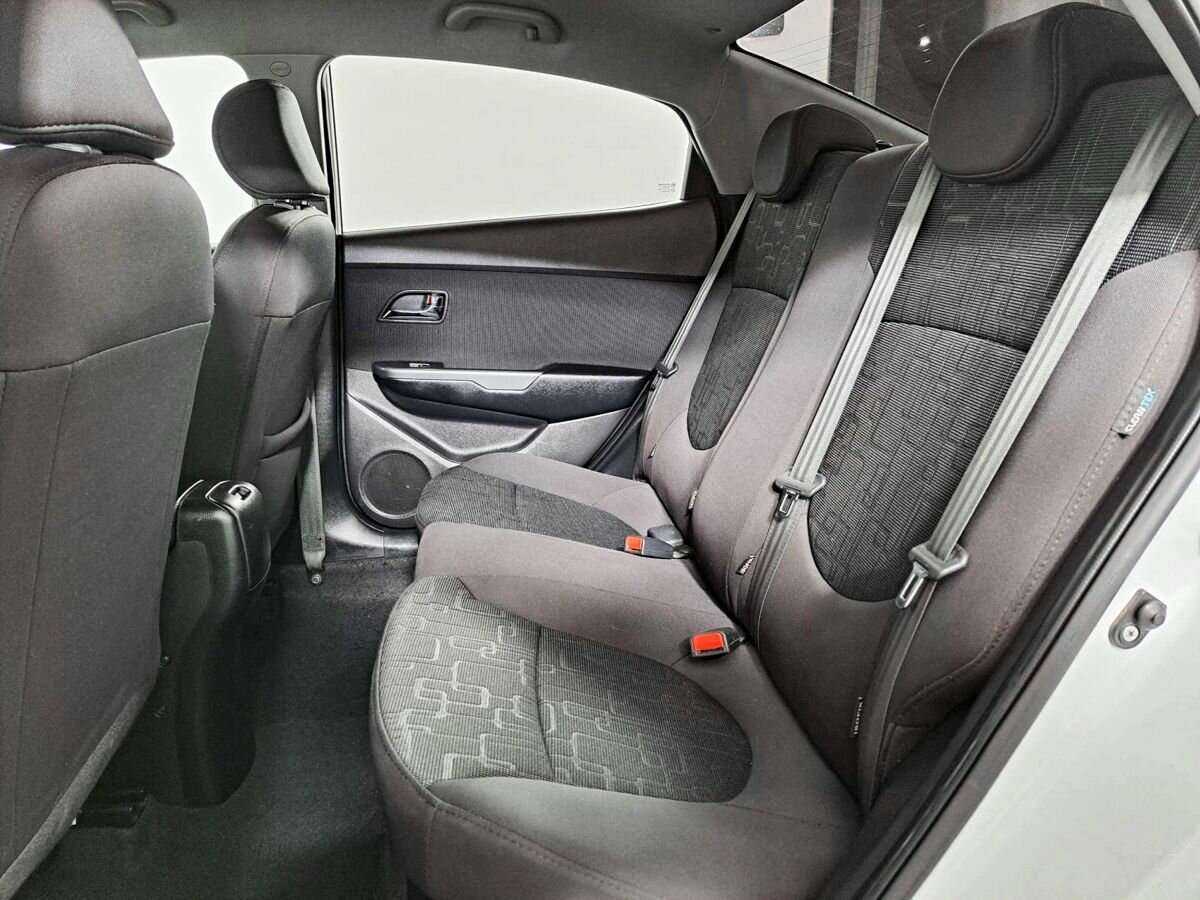 Купить Kia Rio, 2014, 88 236 км.. Фото: #8