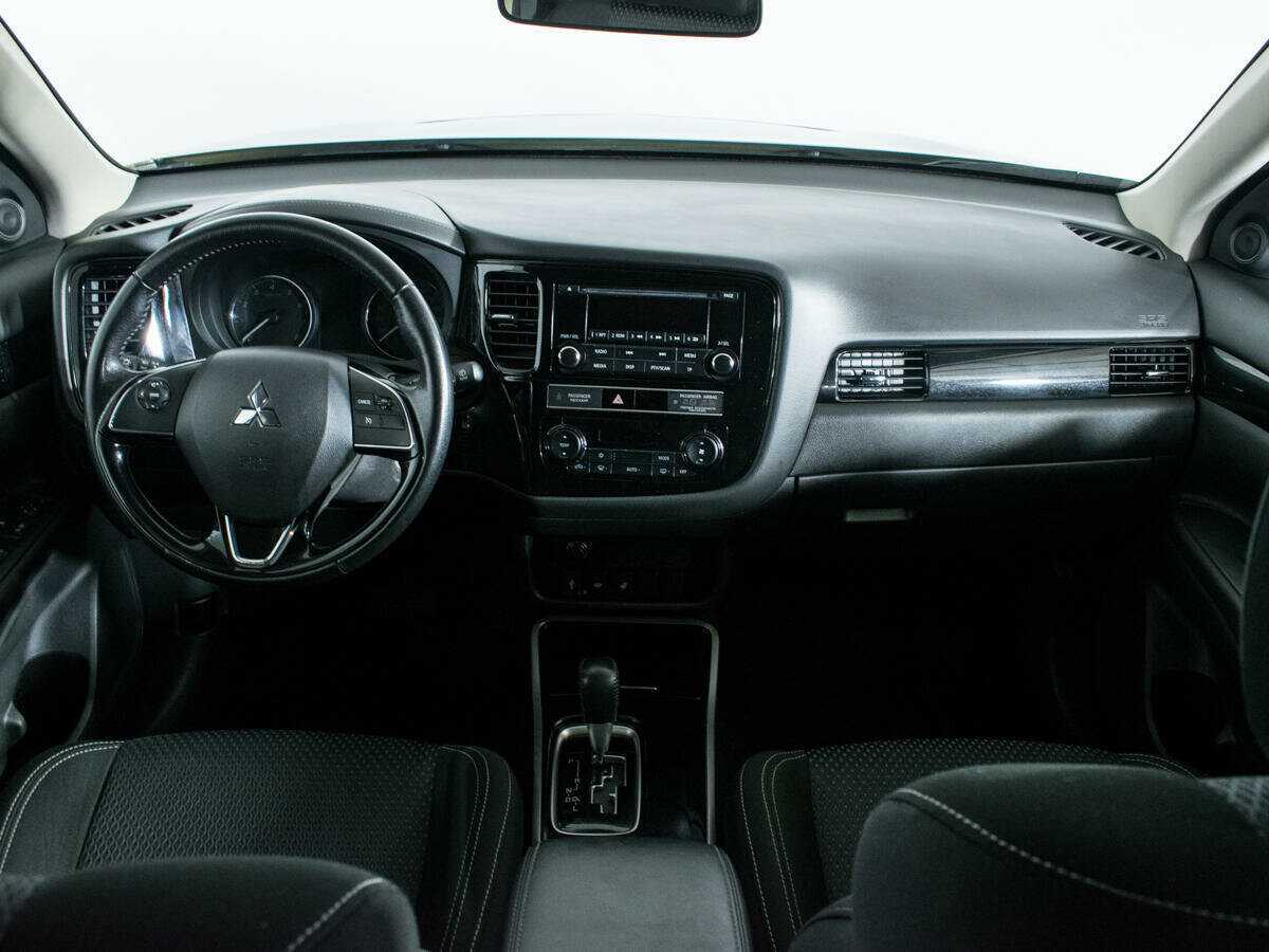 Купить Mitsubishi Outlander, 2019, 53 750 км.. Фото: #11