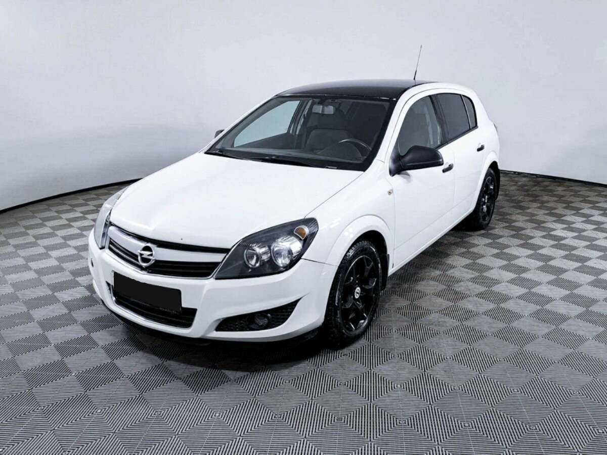 Купить Opel Astra, 2012, 210 557 км.. Фото: #0