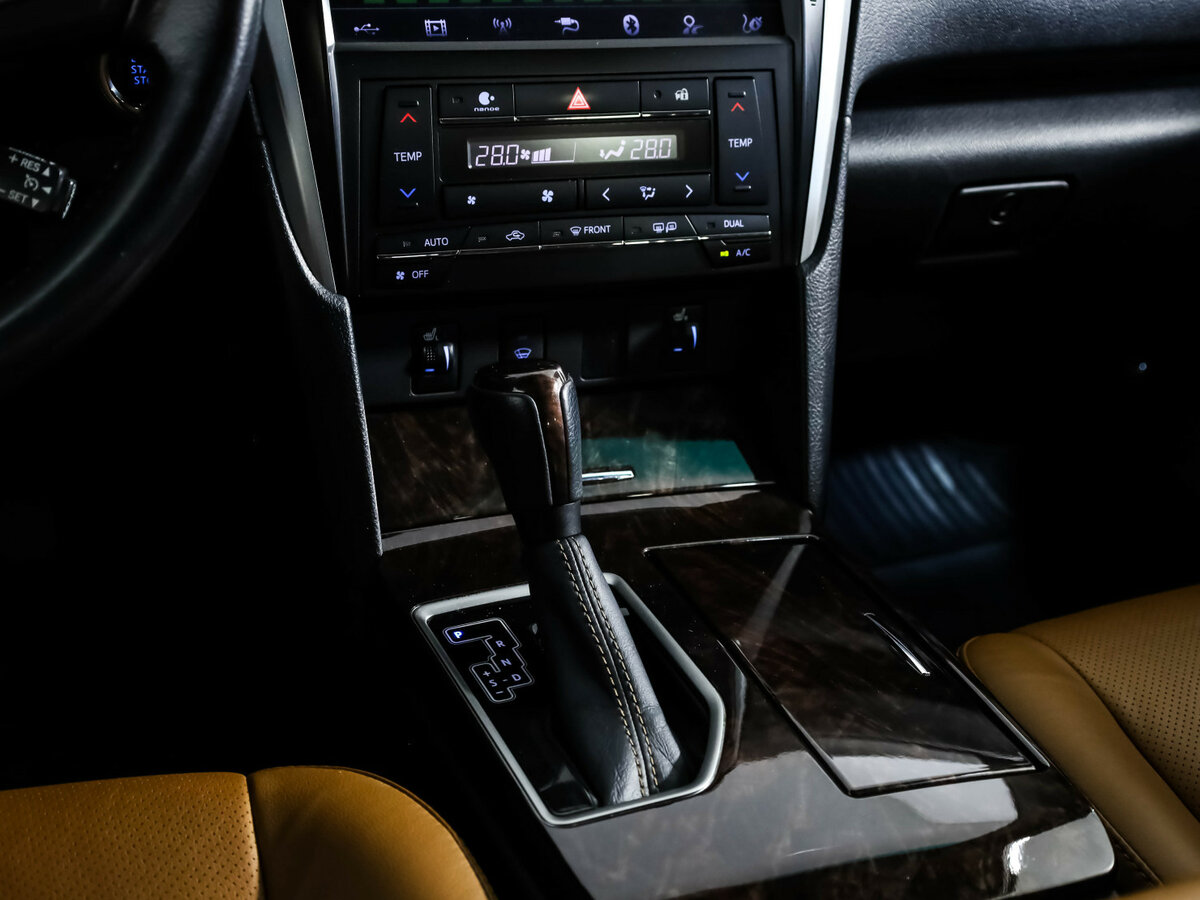 Купить Toyota Camry, 2016, 88 165 км.. Фото: #10