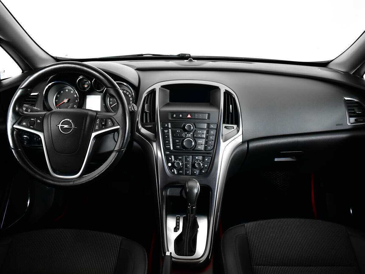 Купить Opel Astra, 2012, 154 946 км.. Фото: #9