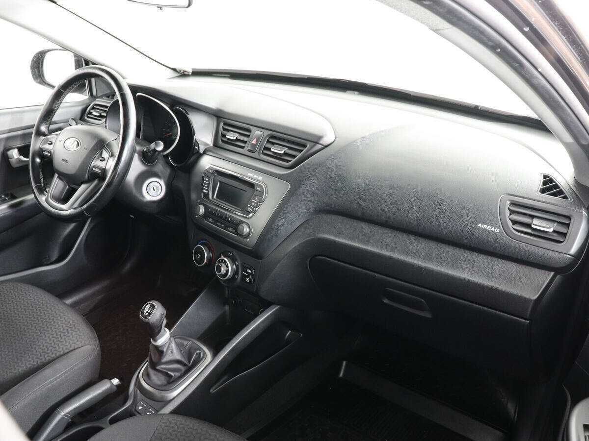 Купить Kia Rio, 2014, 141 547 км.. Фото: #9