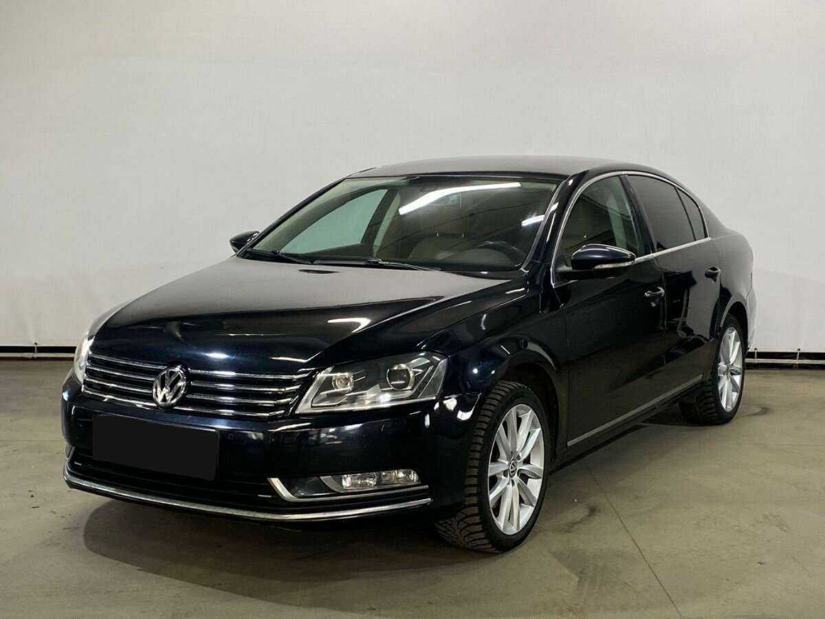 Купить Volkswagen Passat, 2012, 226 864 км.. Посмотреть фото