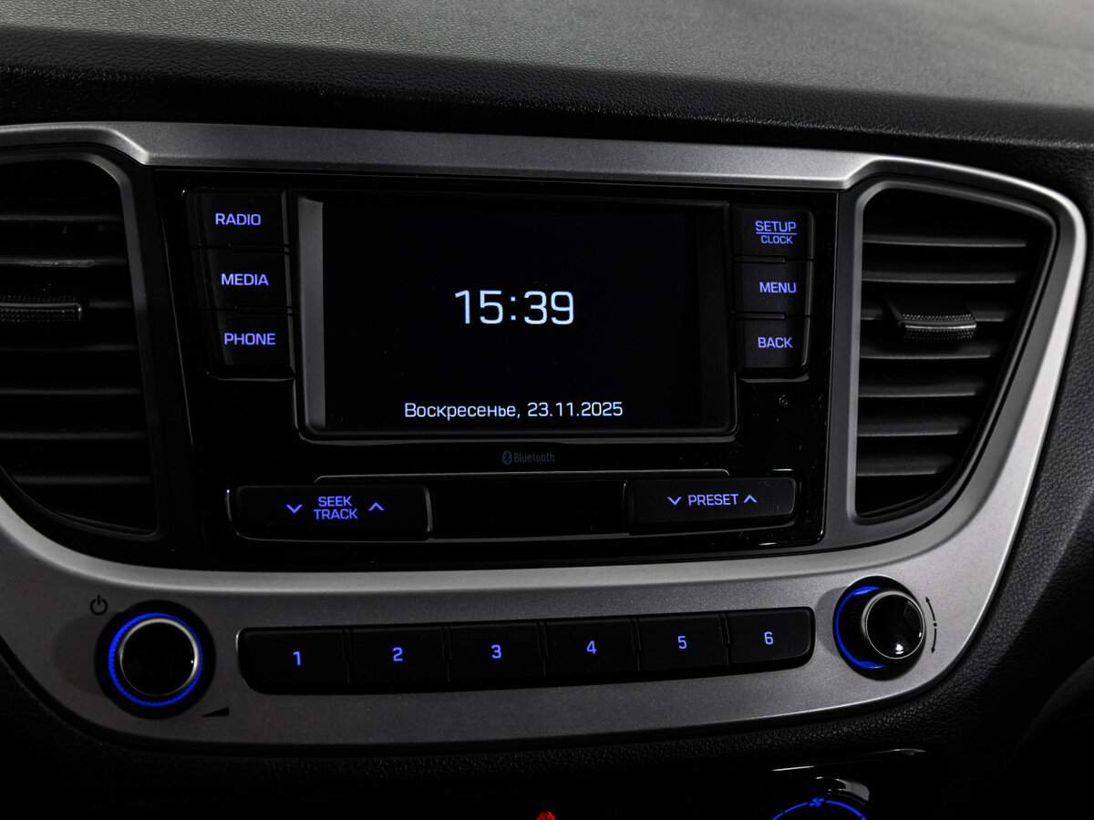 Купить Hyundai Solaris, 2018, 142 427 км.. Фото: #11