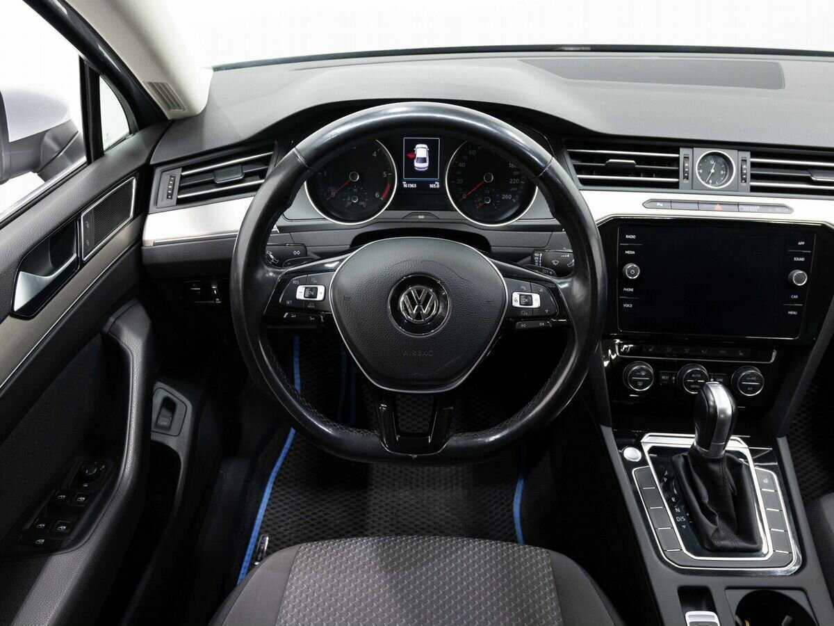 Купить Volkswagen Passat, 2017, 161 362 км.. Фото: #14