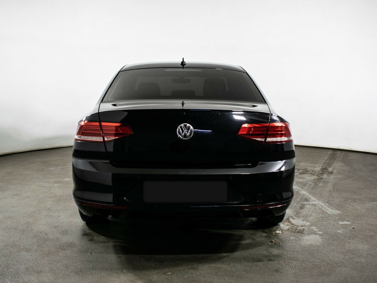 Купить Volkswagen Passat, 2017, 80 779 км.. Фото: #4