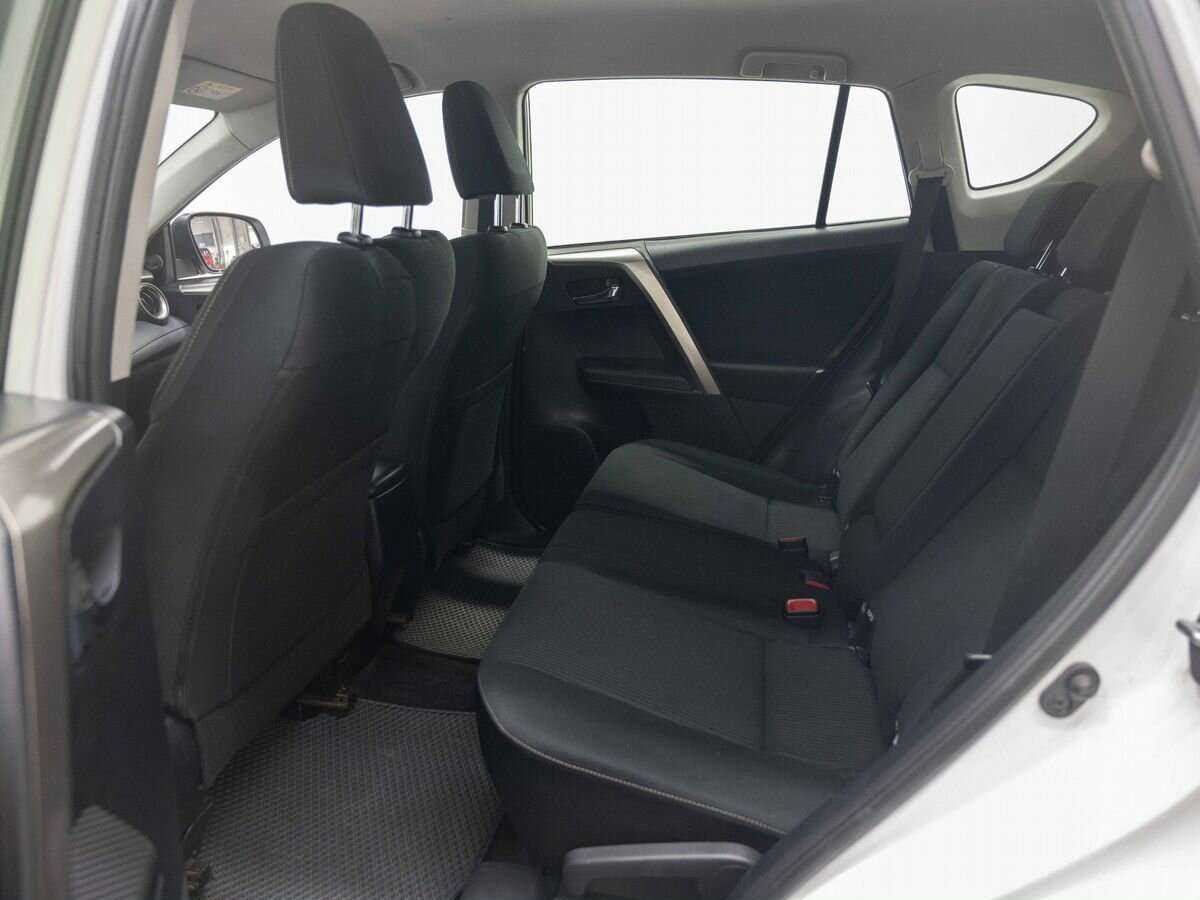 Купить Toyota RAV4, 2013, 133 185 км.. Фото: #11