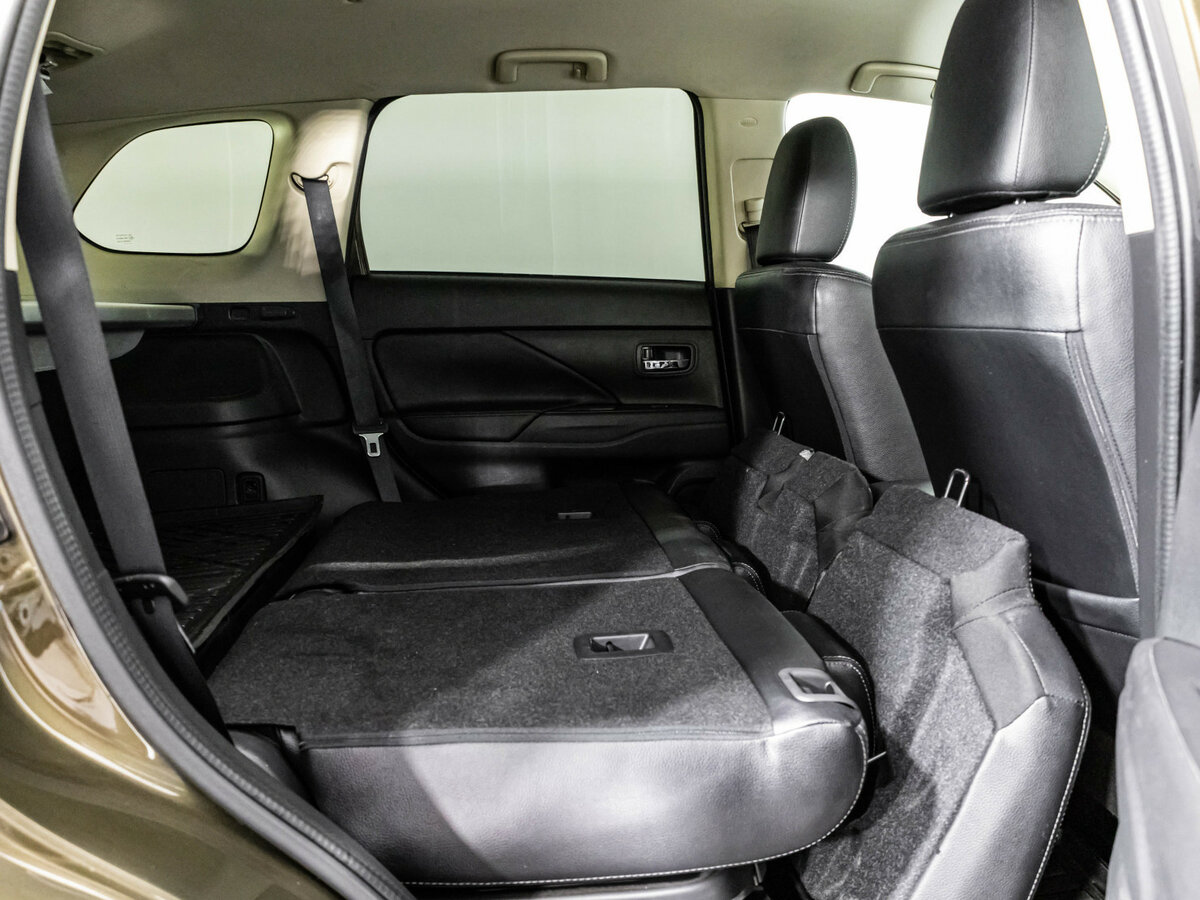 Купить Mitsubishi Outlander, 2015, 245 490 км.. Фото: #16