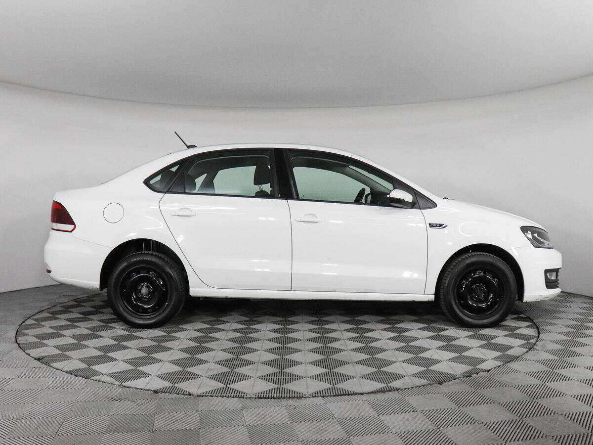 Купить Volkswagen Polo, 2018, 109 649 км.. Фото: #3