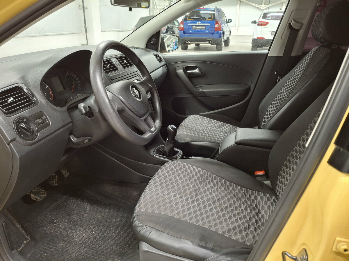 Купить Volkswagen Polo, 2017, 100 125 км.. Фото: #15