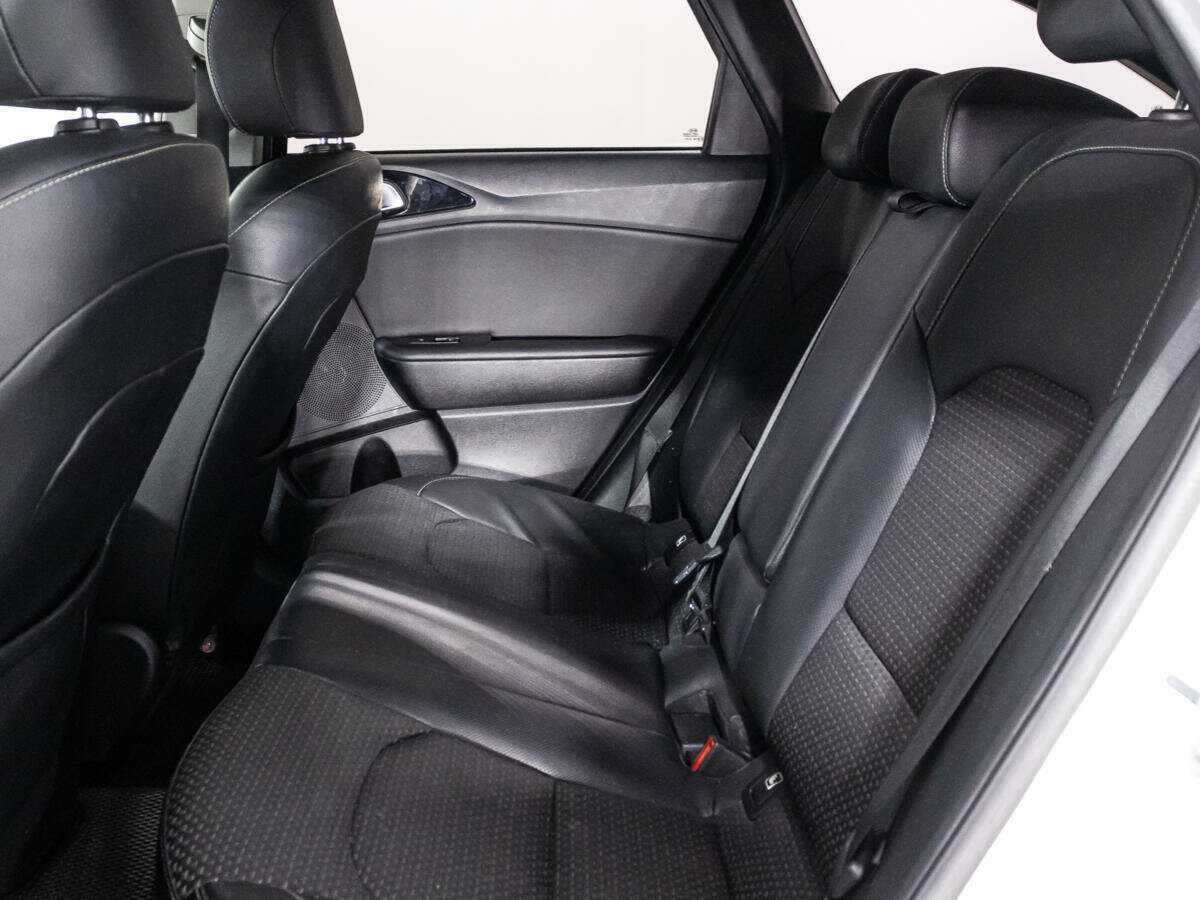 Купить Kia Ceed, 2019, 183 147 км.. Фото: #9