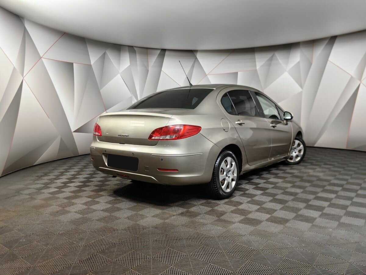 Купить Peugeot 408, 2014, 206 094 км.. Фото: #1