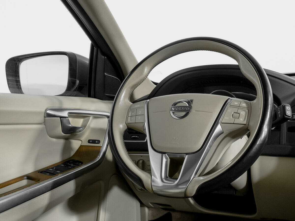 Купить Volvo XC60, 2015, 69 156 км.. Фото: #13