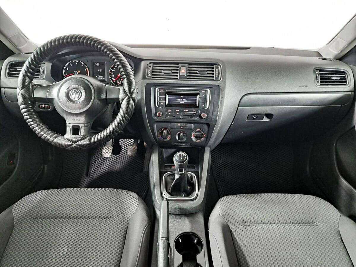 Купить Volkswagen Jetta, 2014, 114 188 км.. Фото: #13