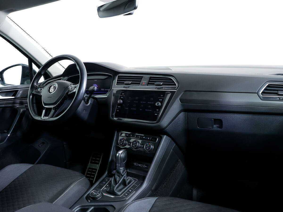 Купить Volkswagen Tiguan, 2018, 116 557 км.. Фото: #8