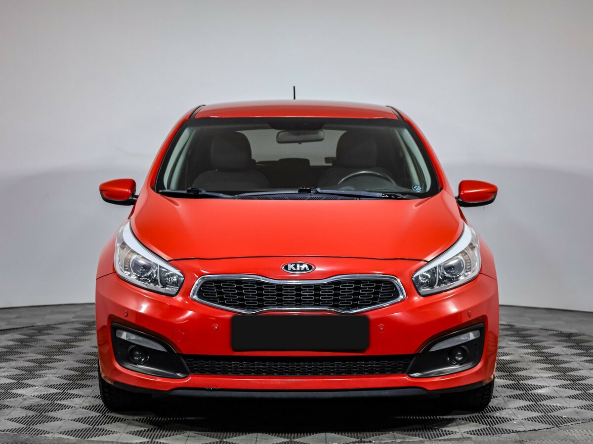 Купить Kia Ceed, 2016, 115 669 км.. Фото: #1