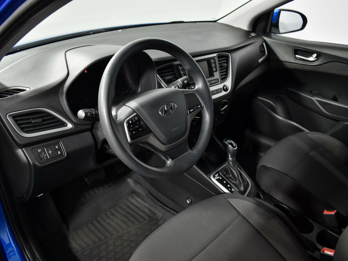 Купить Hyundai Solaris, 2017, 81 039 км.. Фото: #8