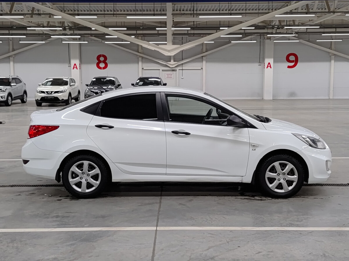 Купить Hyundai Solaris, 2013, 231 294 км.. Фото: #3