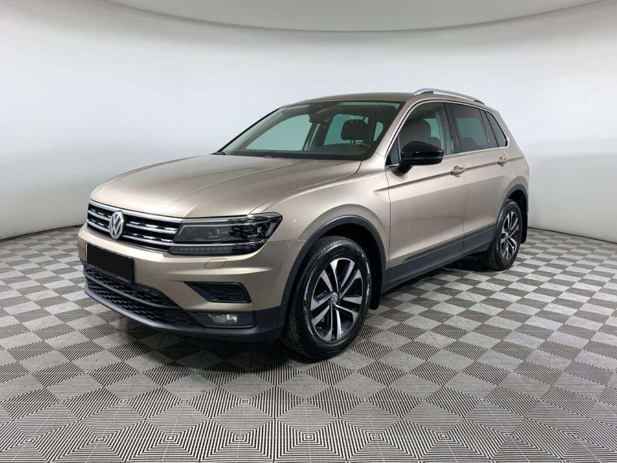 Купить Volkswagen Tiguan, 2020, 120 500 км.. Посмотреть фото