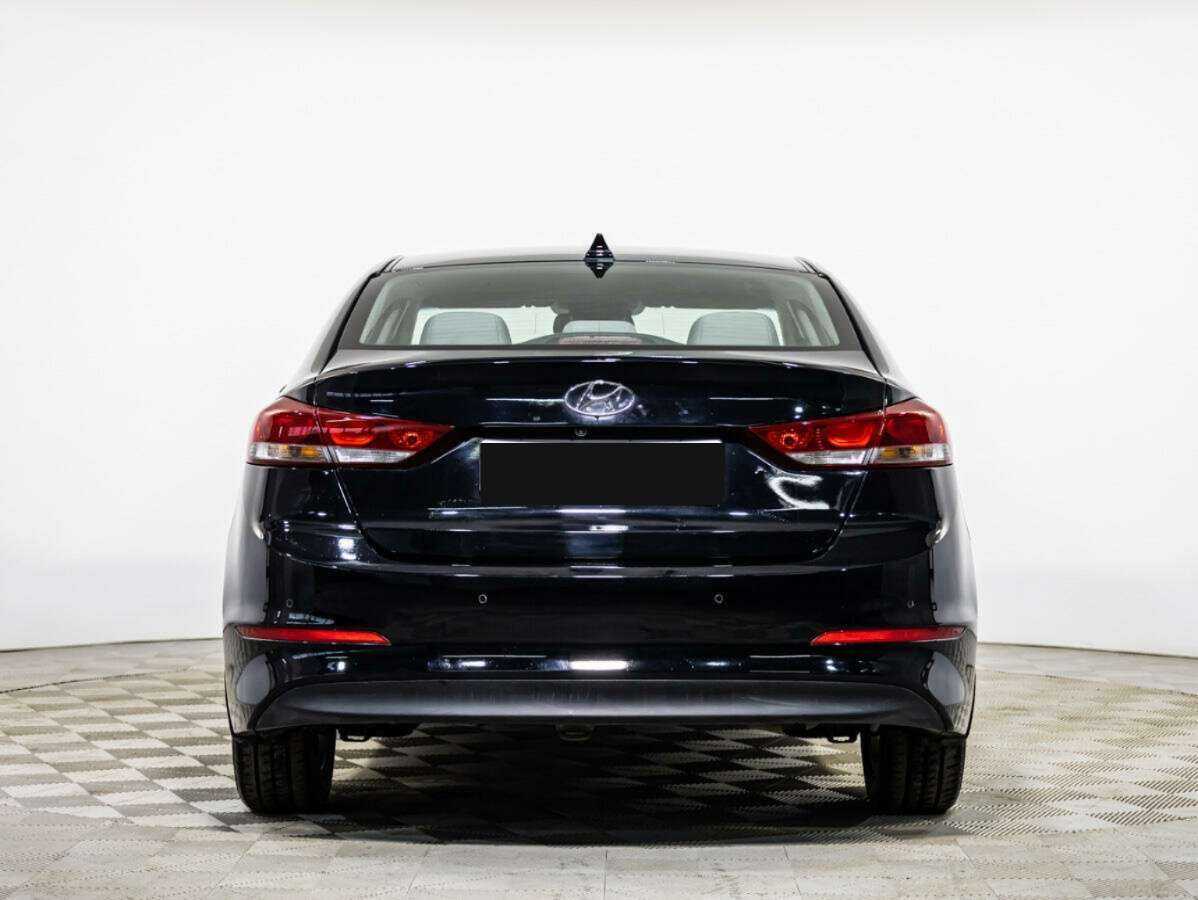 Купить Hyundai Elantra, 2018, 109 281 км.. Фото: #4